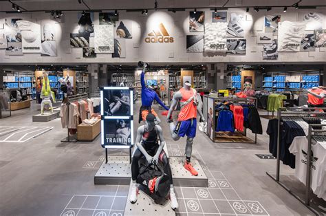 adidas outlet barcelona.